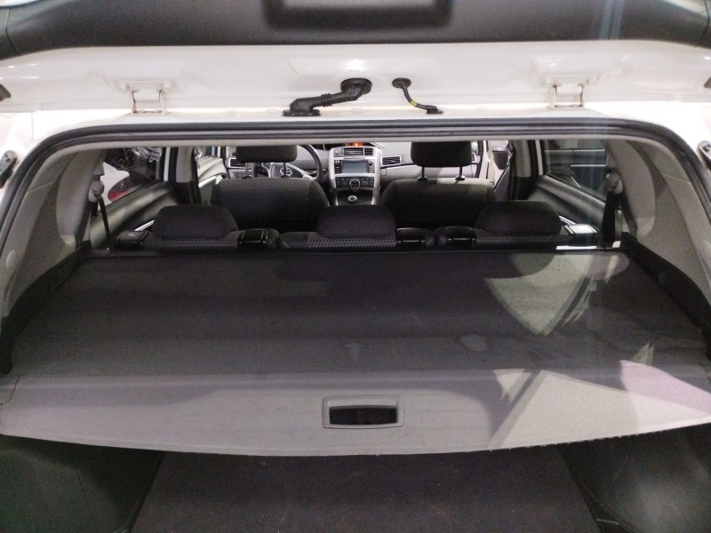 Recambio de bandeja trasera para toyota verso (_r2_) 1.6 d4-d (war20_) referencia OEM IAM 649100F051B0  