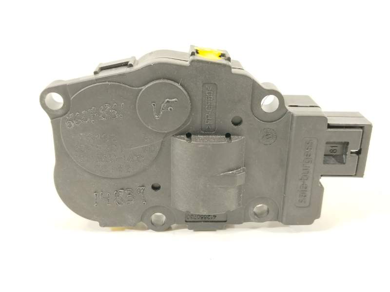 MOTOR APERTURA TRAMPILLAS CLIMATIZADOR 64119321034 EFB492 