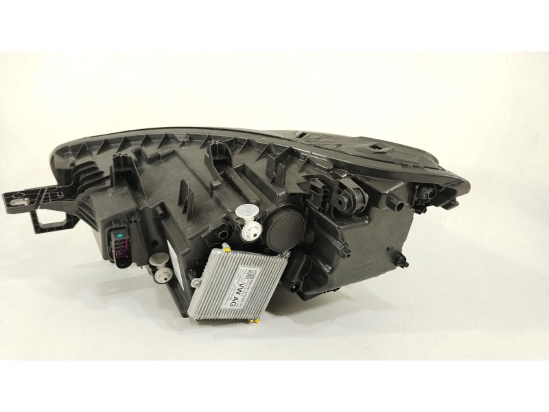 Recambio de faro derecho para cupra tavascan tavascan referencia OEM IAM 11H941036E 11H941774 992941572AH
