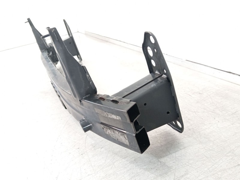 Recambio de refuerzo paragolpes delantero para kia stonic (yb) 1.0 t-gdi referencia OEM IAM 64900A  