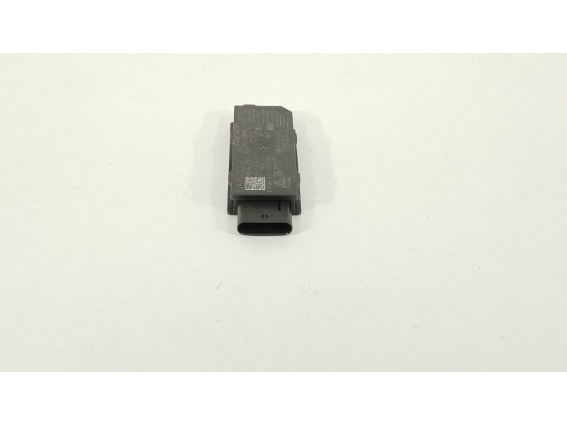 Recambio de antena para cupra tavascan tavascan referencia OEM IAM 5WA962133E  