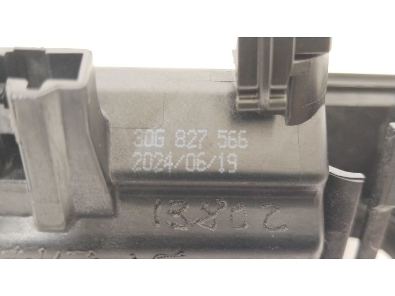Recambio de maneta exterior porton para cupra tavascan tavascan referencia OEM IAM 30G827566  