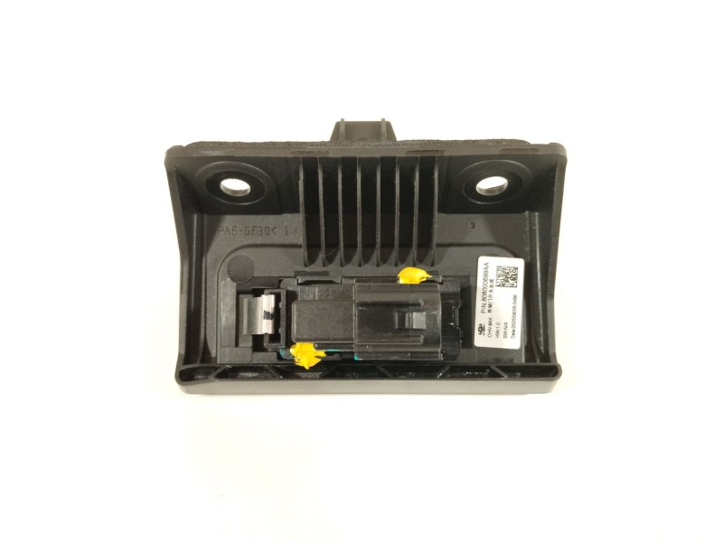Recambio de maneta exterior porton para omoda omoda 5 referencia OEM IAM 808000699AA  