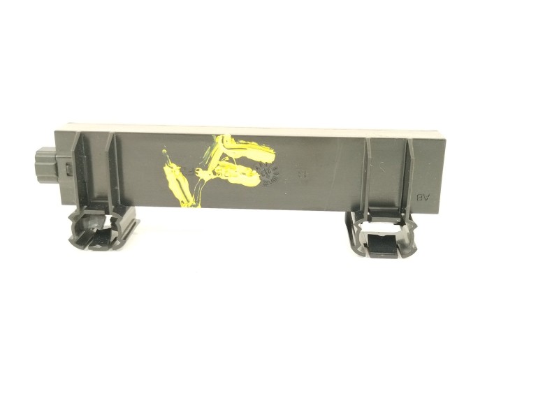 Recambio de antena para cupra tavascan tavascan referencia OEM IAM 5FA22407500 5WA962132 