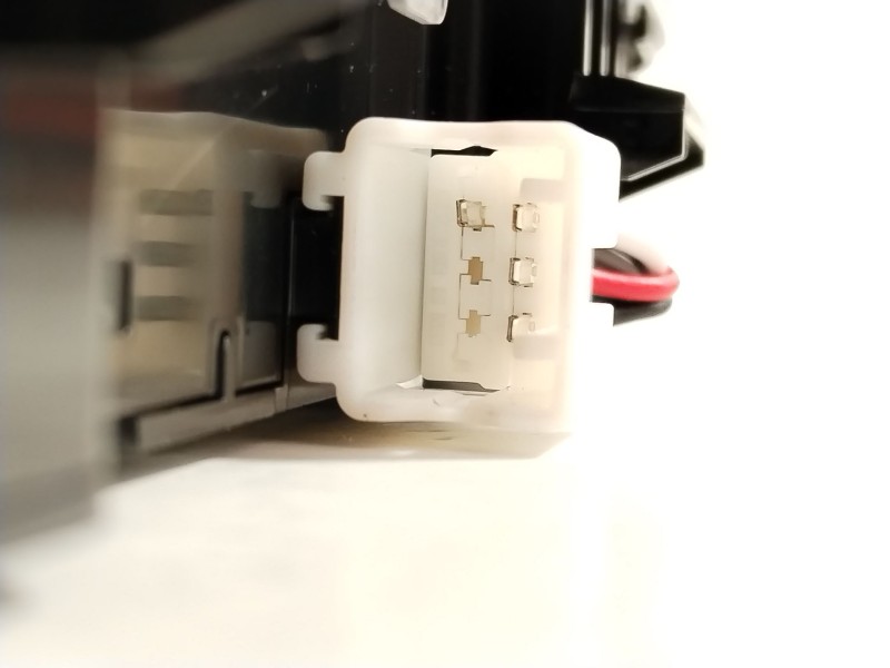 Recambio de luz interior para omoda omoda 5 referencia OEM IAM 605000745AA  