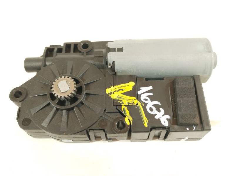 Recambio de motor techo electrico para omoda omoda 5 referencia OEM IAM T19CEA2050  