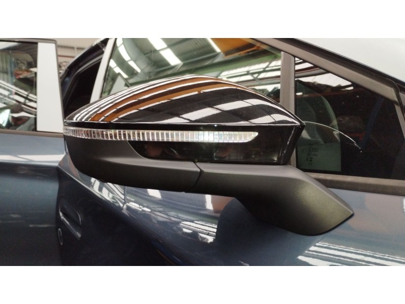 Recambio de retrovisor derecho para cupra tavascan tavascan referencia OEM IAM   