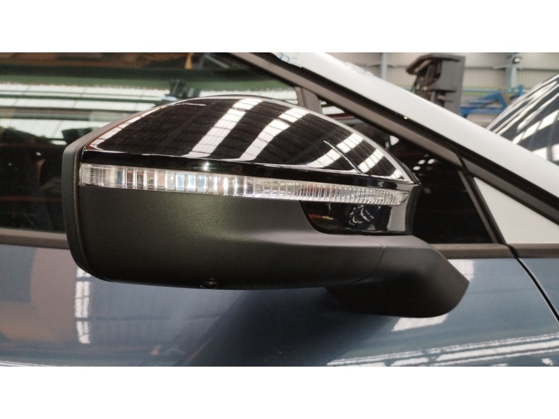 Recambio de retrovisor derecho para cupra tavascan tavascan referencia OEM IAM   