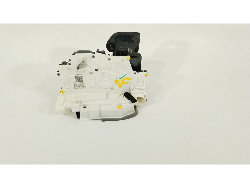 Recambio de cerradura puerta delantera izquierda para cupra tavascan tavascan referencia OEM IAM 4K1837015N  