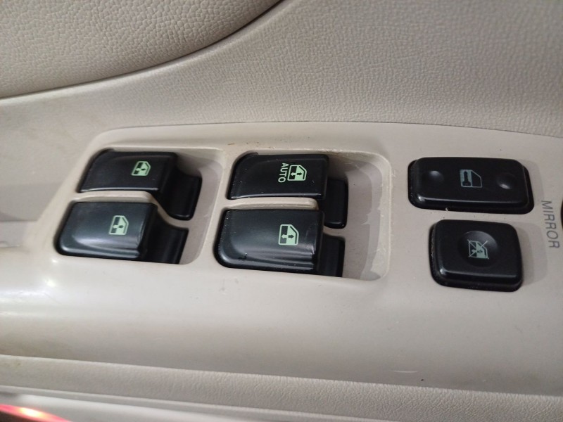 Recambio de mando elevalunas delantero izquierdo para hyundai sonata v (nf) 2.4 referencia OEM IAM   
