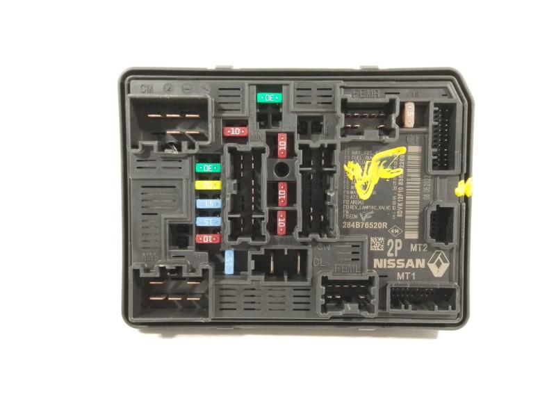 Recambio de caja reles / fusibles para dacia sandero iii 1.0 sce 65 referencia OEM IAM 284B76520R  