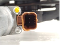 Recambio de elevalunas delantero derecho para dacia sandero iii 1.0 sce 65 referencia OEM IAM 807207678R   2