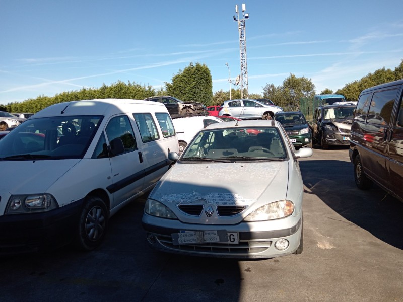 renault megane i classic (la0/1_) del año 2000