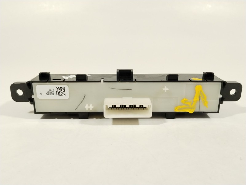 Recambio de warning para dacia sandero iii 1.0 sce 65 referencia OEM IAM 283E85684R  