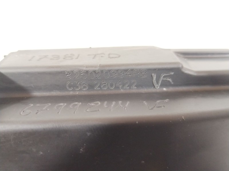 Recambio de cerradura puerta trasera derecha para dacia sandero iii 1.0 sce 65 referencia OEM IAM 825020994R  