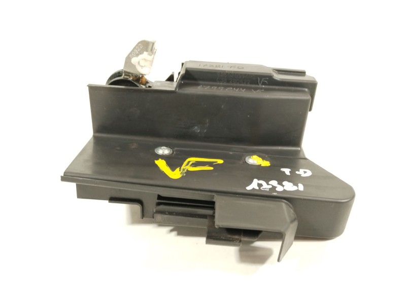 Recambio de cerradura puerta trasera derecha para dacia sandero iii 1.0 sce 65 referencia OEM IAM 825020994R  