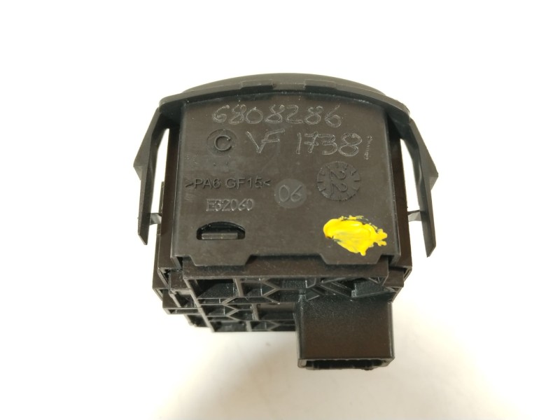 Recambio de mando multifuncion para dacia sandero iii 1.0 sce 65 referencia OEM IAM 251902972R  