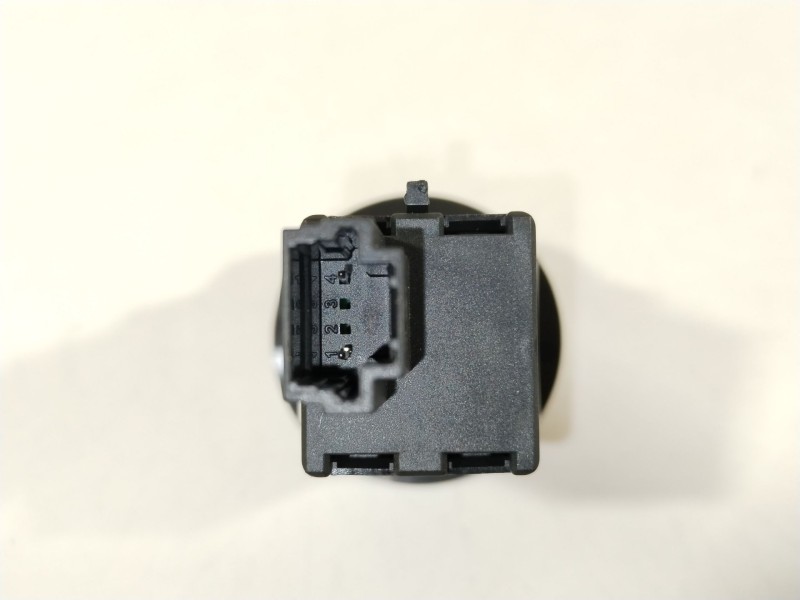 Recambio de interruptor para dacia sandero iii 1.0 sce 65 referencia OEM IAM 681999278R  