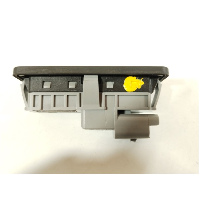 Recambio de maneta exterior porton para dacia sandero iii 1.0 sce 65 referencia OEM IAM 906069264R  
