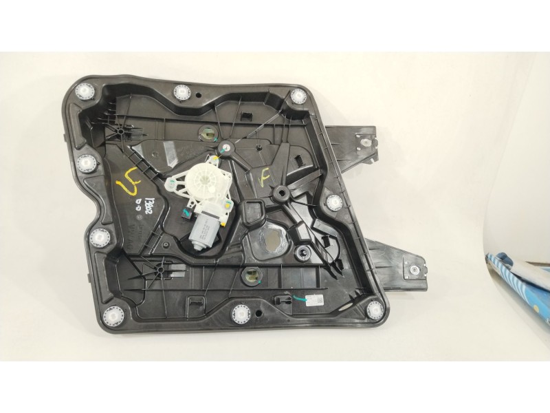 Recambio de elevalunas delantero derecho para cupra tavascan tavascan referencia OEM IAM 11H837402A 3QD959802E 11H837461