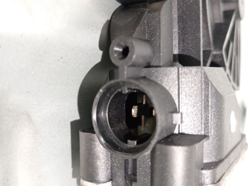 Recambio de elevalunas trasero izquierdo para hyundai sonata v (nf) 2.4 referencia OEM IAM 834713K001 AKE0215 400899