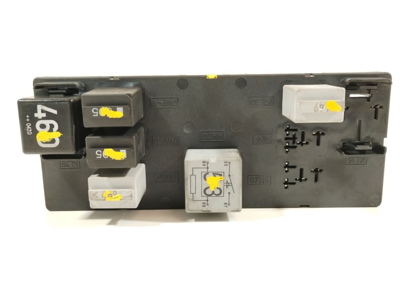 Recambio de caja reles / fusibles para audi a3 (8p1) 2.0 tdi 16v referencia OEM IAM 8P0907279A F005V00219 