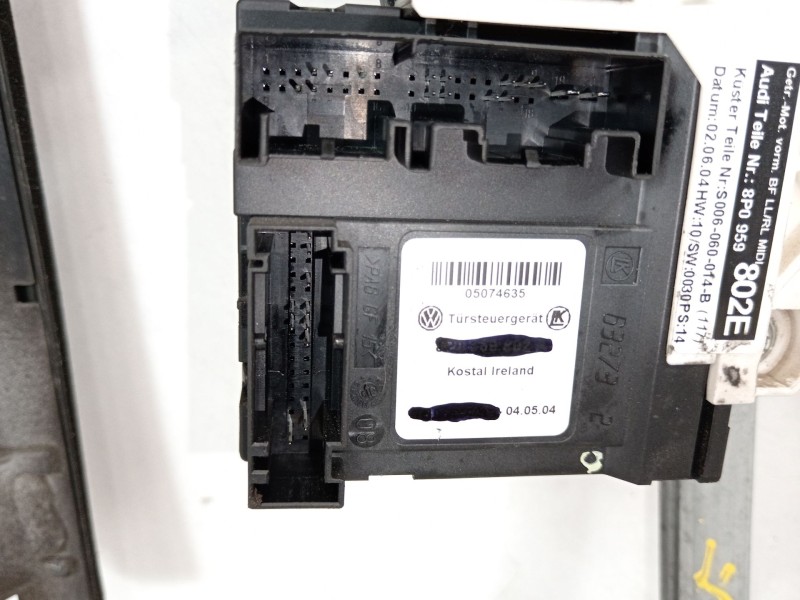 Recambio de elevalunas delantero derecho para audi a3 (8p1) 2.0 tdi 16v referencia OEM IAM 8P3837462C 8P0959802E 