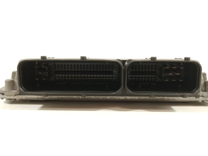 Recambio de centralita motor uce para seat leon (1p1) 1.6 referencia OEM IAM 06A906033FF 5WP4021701 