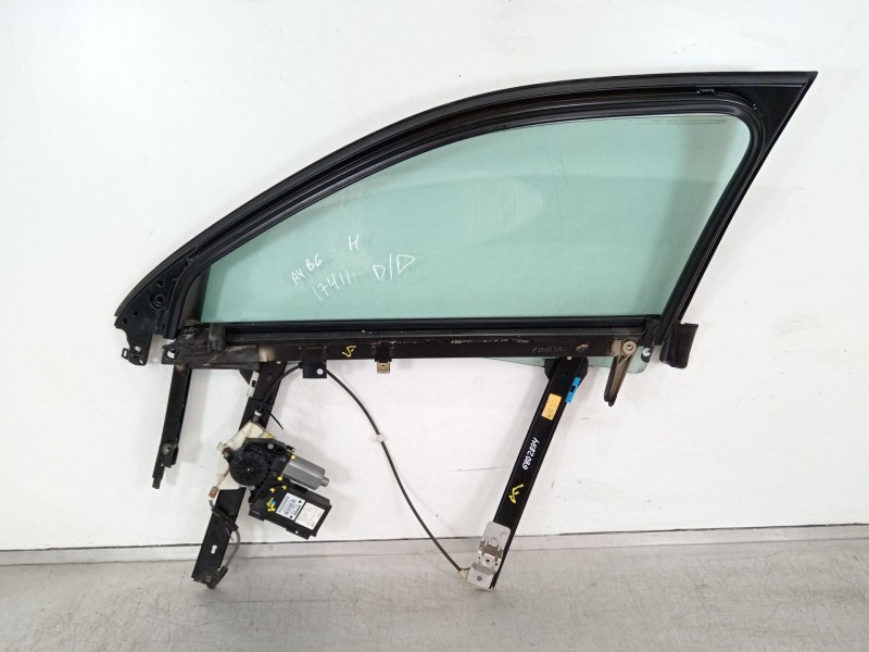 Recambio de elevalunas delantero derecho para audi a4 b6 (8e2) 2.0 referencia OEM IAM 8E0837462 8E1959802B 