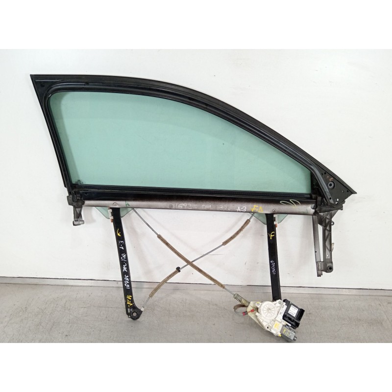 Recambio de elevalunas delantero izquierdo para audi a3 sportback (8pa) 2.0 tdi referencia OEM IAM 8P3837461C 8P0959801E 