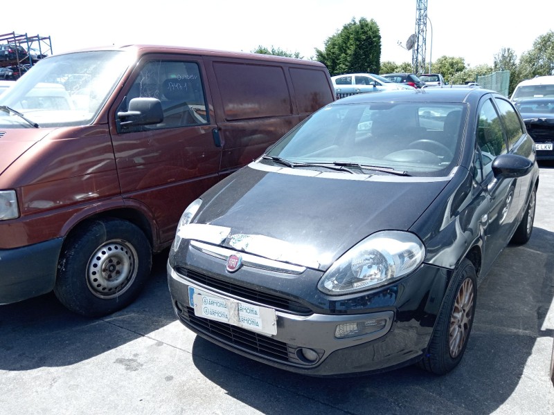 fiat grande punto (199_) del año 2010