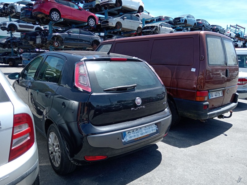 fiat grande punto (199_) del año 2010