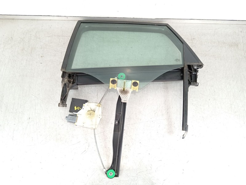 Recambio de elevalunas trasero izquierdo para audi a3 (8p1) 2.0 tdi 16v referencia OEM IAM 8P4839461B 8P4959801D 