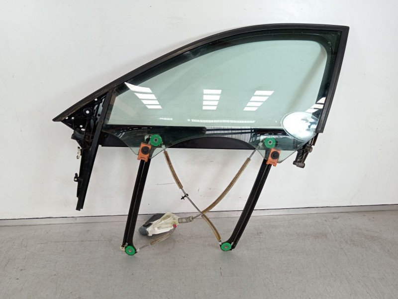 Recambio de elevalunas delantero izquierdo para audi a3 (8p1) 2.0 tdi 16v referencia OEM IAM 8P4837461C 8P0959802H 