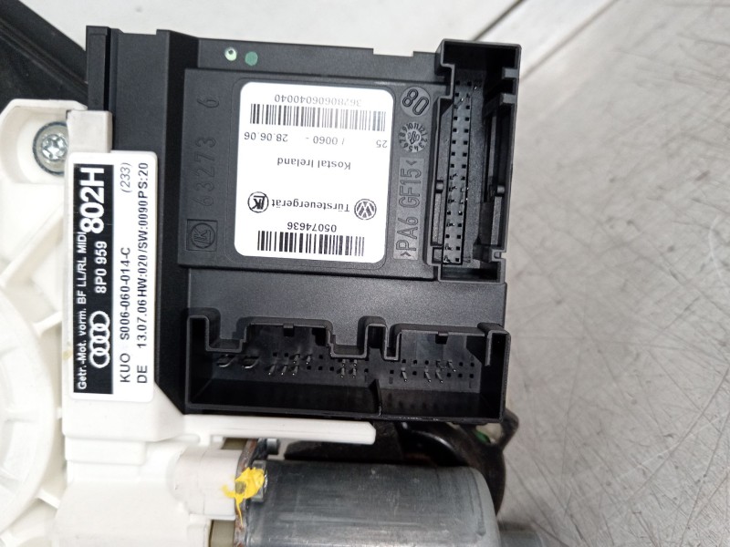 Recambio de elevalunas delantero izquierdo para audi a3 (8p1) 2.0 tdi 16v referencia OEM IAM 8P4837461C 8P0959802H 