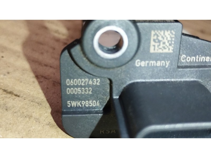 Recambio de caudalimetro para fiat talento furgoneta (296_) 1.6 d referencia OEM IAM 8201267959 5WK98504 93450753
