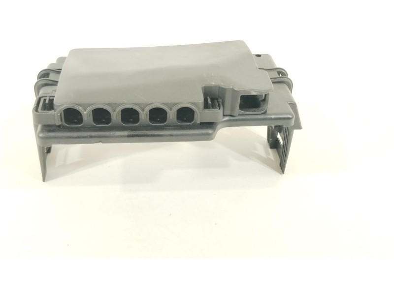 Recambio de caja reles / fusibles para seat ibiza (kj1) fr referencia OEM IAM 2Q0937548D  