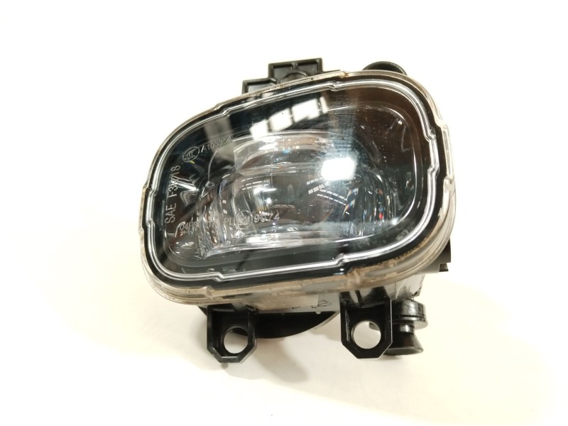 Recambio de faro antiniebla derecho para renault clio v (b7_) 1.3 tce 130 (b7mf) referencia OEM IAM 261504122R  