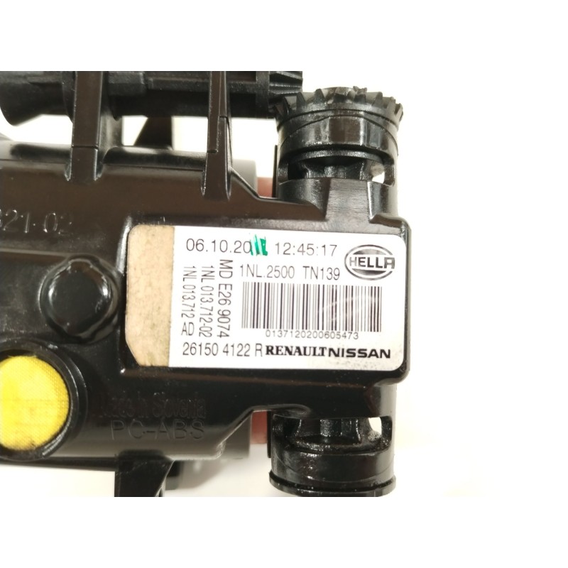 Recambio de faro antiniebla derecho para renault clio v (b7_) 1.3 tce 130 (b7mf) referencia OEM IAM 261504122R  