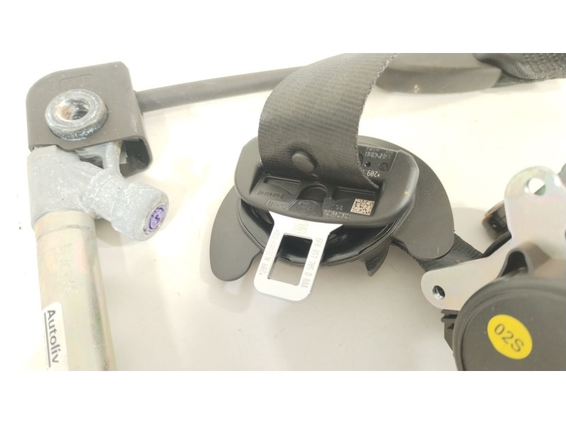 Recambio de cinturon seguridad delantero izquierdo para seat ibiza (kj1) fr referencia OEM IAM 6F0857705D 6F0857705DRAA 