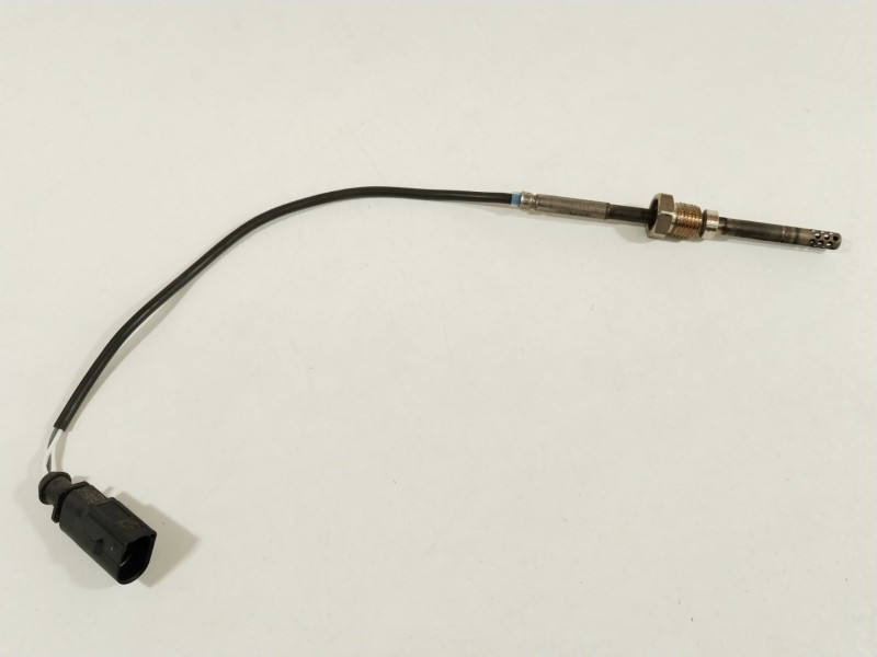 Recambio de sonda lambda para audi a4 b8 (8k2) 2.0 tdi referencia OEM IAM 03L906088D  