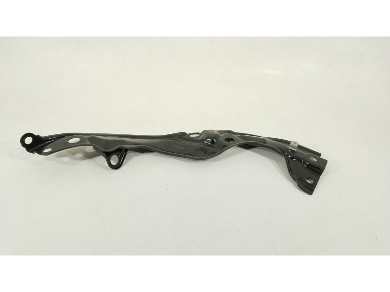 Recambio de travesaño superior para seat ibiza (kj1) fr referencia OEM IAM 6F0806929E  