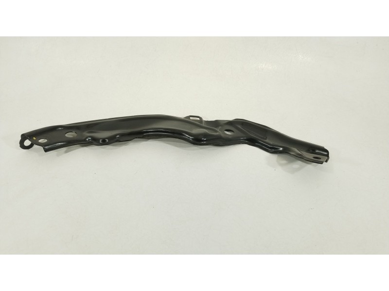 Recambio de travesaño superior para seat ibiza (kj1) fr referencia OEM IAM 6F0806930A  