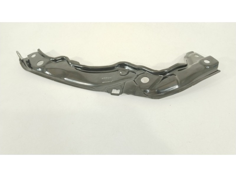 Recambio de travesaño superior para seat ibiza (kj1) fr referencia OEM IAM 6F0806930A  