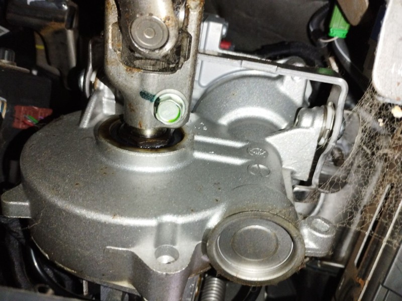 Recambio de columna direccion para renault clio iv (bh_) 1.5 dci 75 referencia OEM IAM 488106198R 6700002890A 
