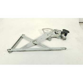 ELEVALUNAS DELANTERO IZQUIERDO 698200F020 