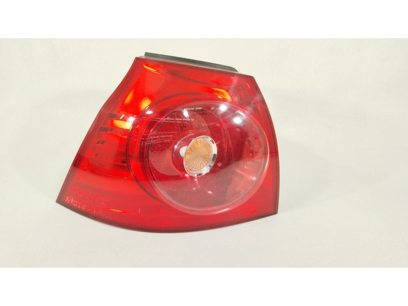 Recambio de piloto trasero izquierdo para volkswagen golf v (1k1) 1.6 fsi referencia OEM IAM 1K6945096AA  