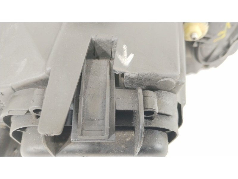 Recambio de faro izquierdo para audi a3 (8p1) 2.0 tdi 16v referencia OEM IAM 8P0941003L  