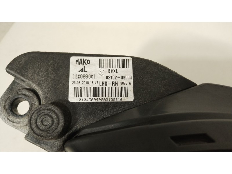 Recambio de faro derecho para hyundai i10 ii (ba, ia) 1.0 referencia OEM IAM 92102B9000 01043099900010 