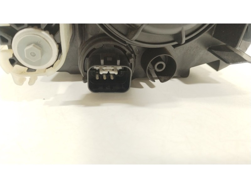 Recambio de faro derecho para hyundai i10 ii (ba, ia) 1.0 referencia OEM IAM 92102B9000 01043099900010 
